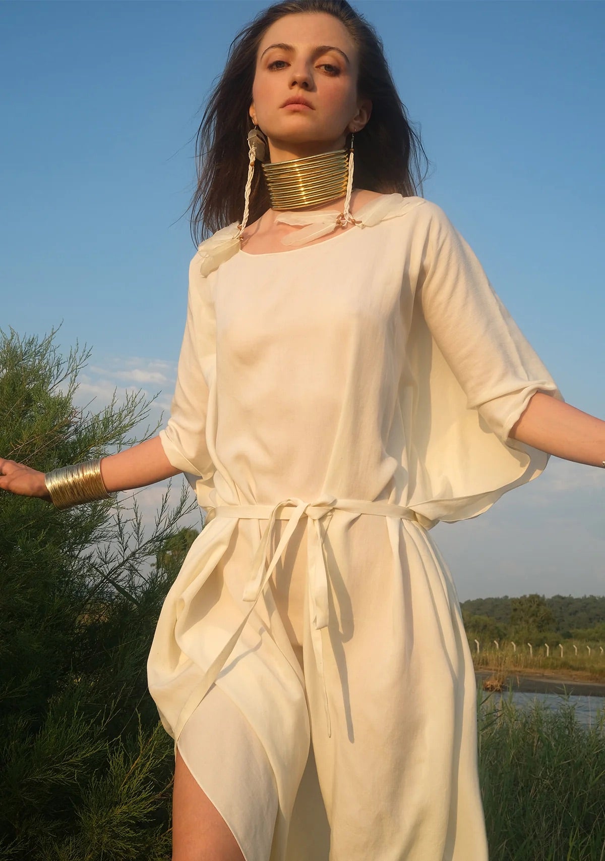 Tiny Kayık Yaka Tencel™ Elbise – Ayarlanabilir Bel Kuşaklı