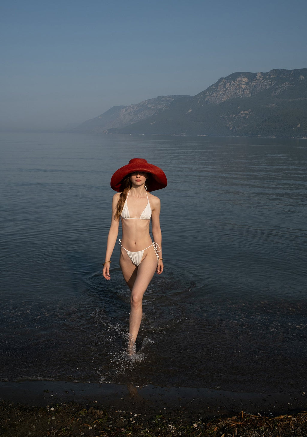 Tiny Beyaz Üçgen İpli Bikini Altı görünüm 3