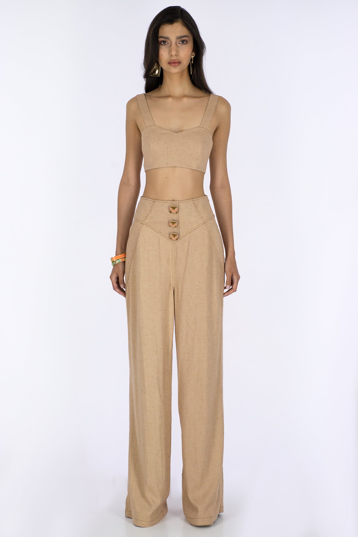 Haleia Formation Cropped Top