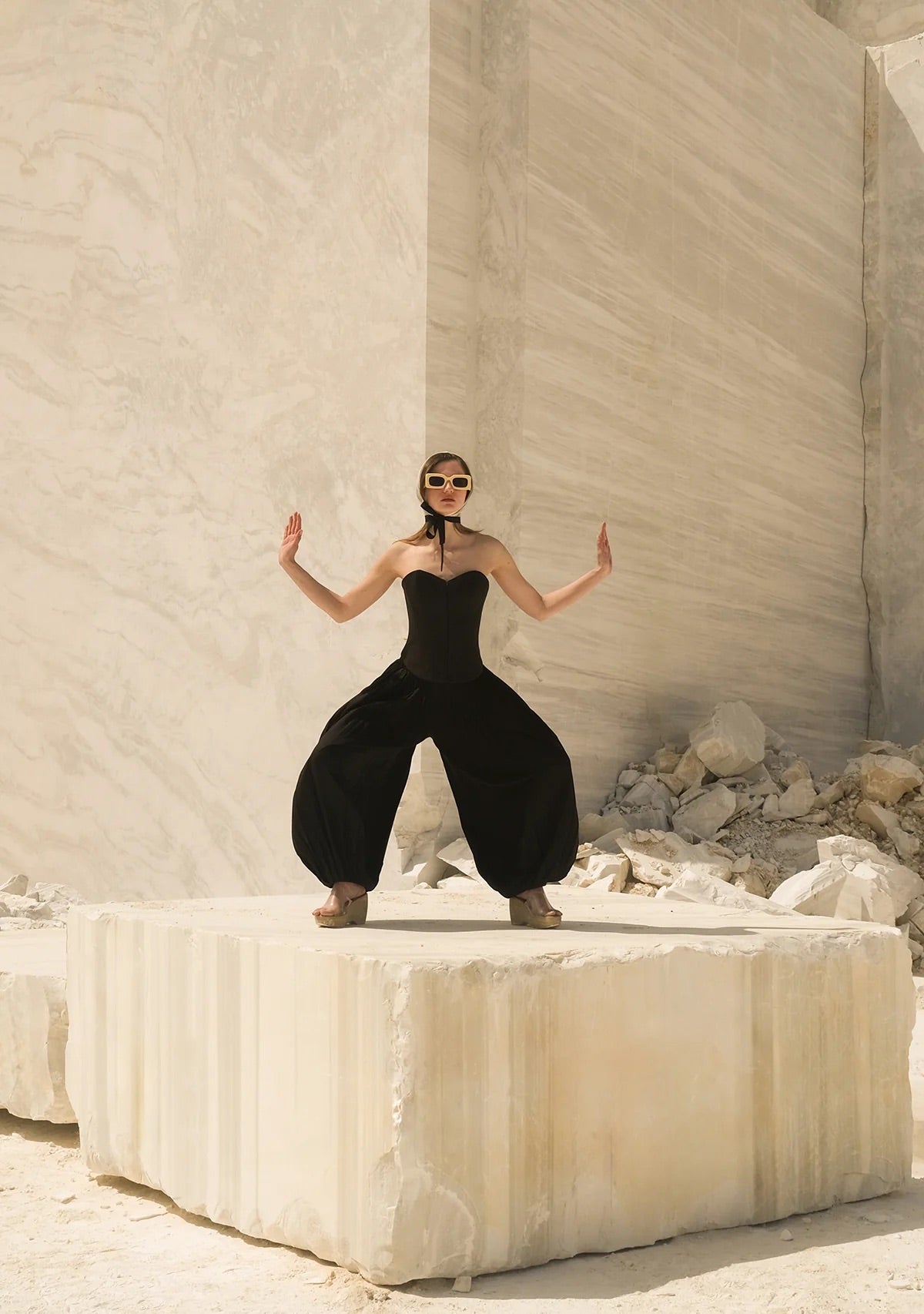 Tiny Önü Fermuarlı Sırtı Ayarlanabilir Balenli Korse