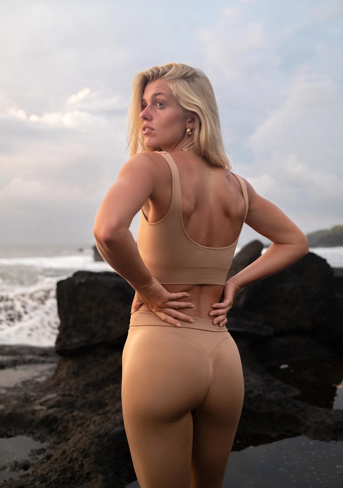 Tiny Kalça Destekli Yüksek Bel Dikişsiz Bej Tayt