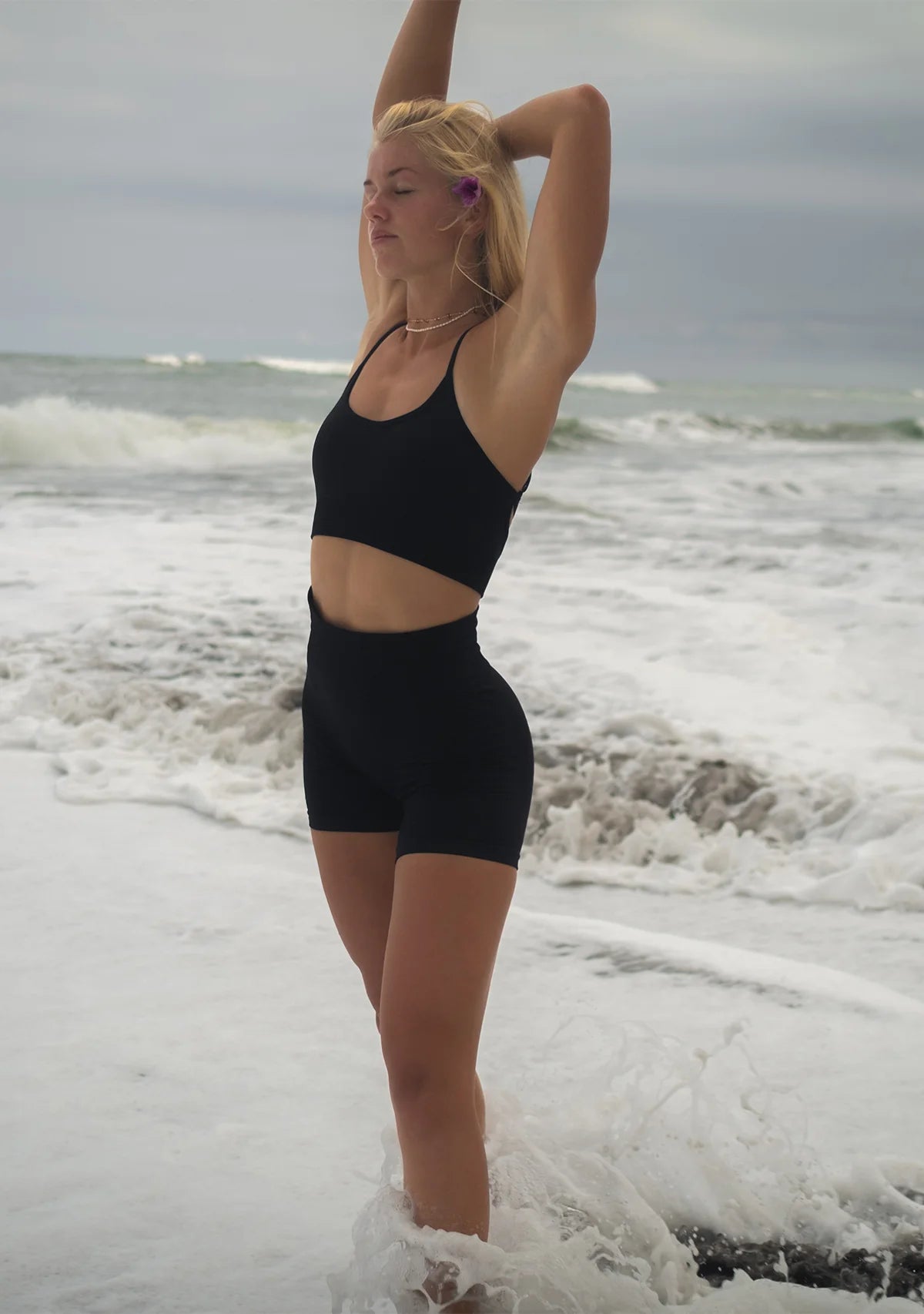 Tiny Kalın Kemerli Dikişsiz Spor Şort