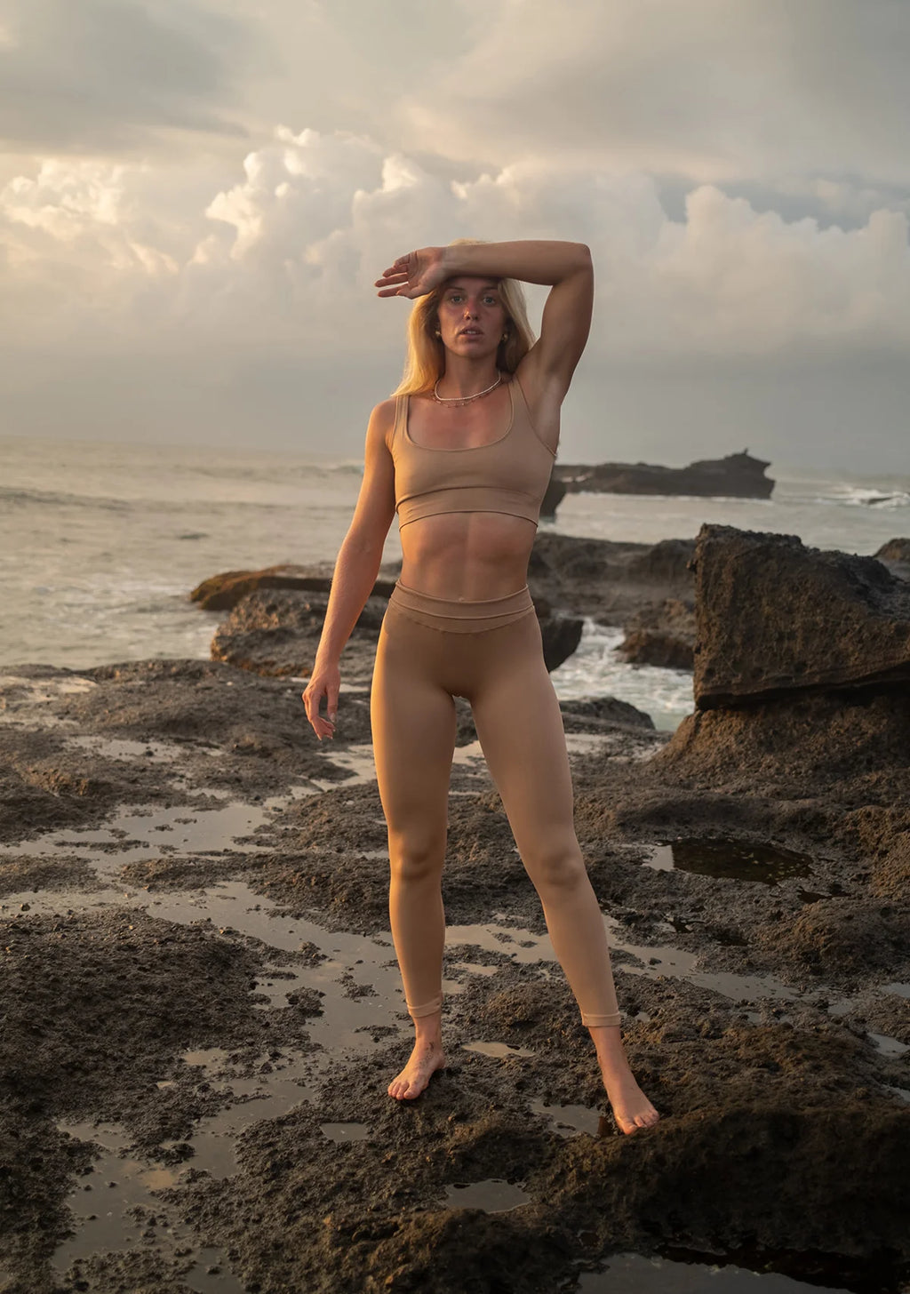 Tiny Kalça Destekli Yüksek Bel Dikişsiz Bej Tayt