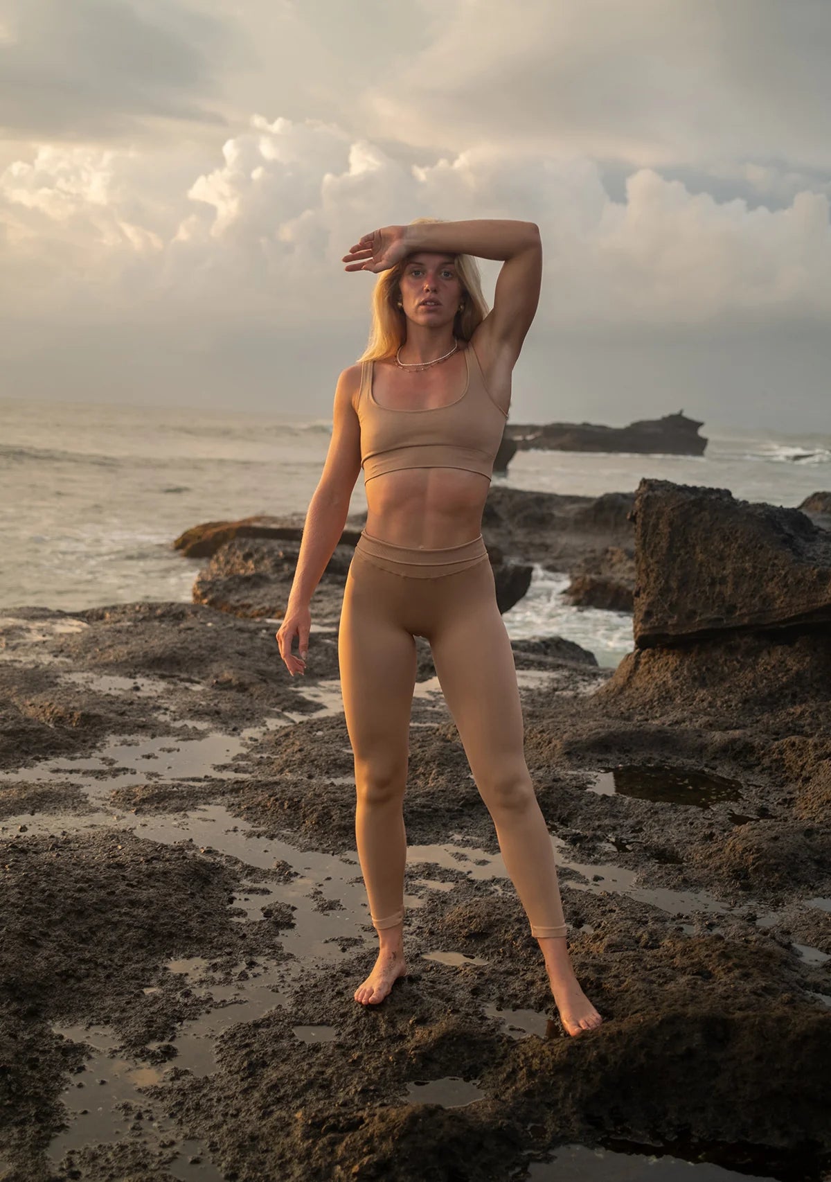 Tiny Kalça Destekli Yüksek Bel Dikişsiz Bej Tayt