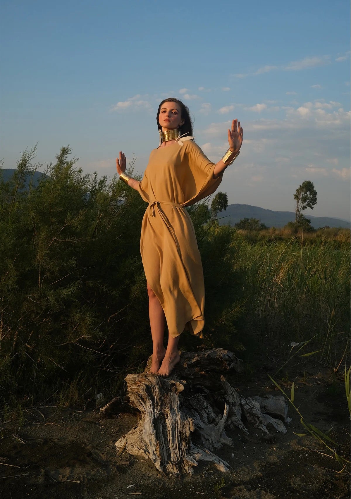 Tiny Kayık Yaka Tencel™ Elbise – Ayarlanabilir Bel Kuşaklı