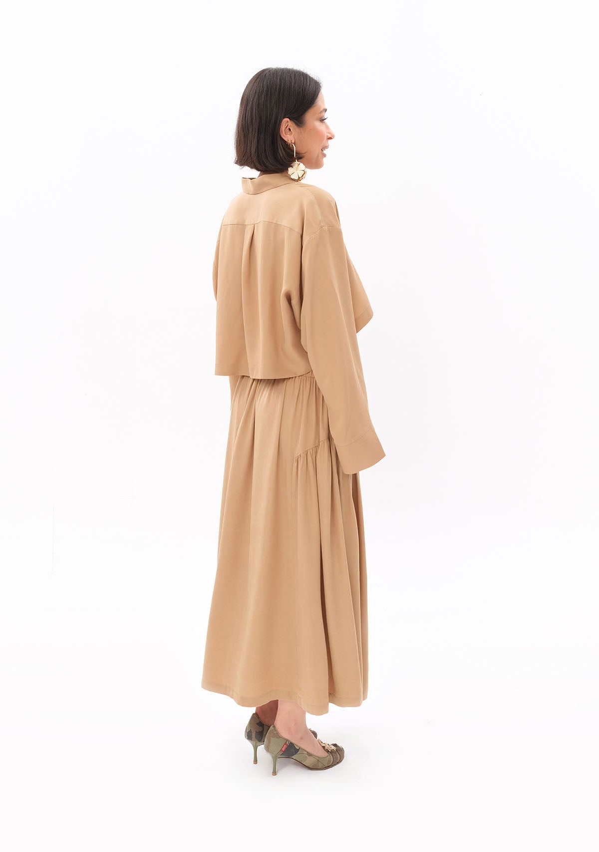 Tiny Bej Tencel™ Oversize Crop Gömlek görünüm 6