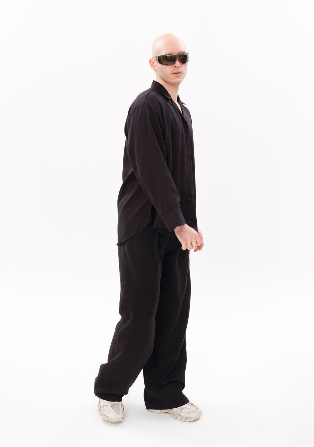 Tiny Siyah Tencel™ Oversize Gömlek görünüm 6