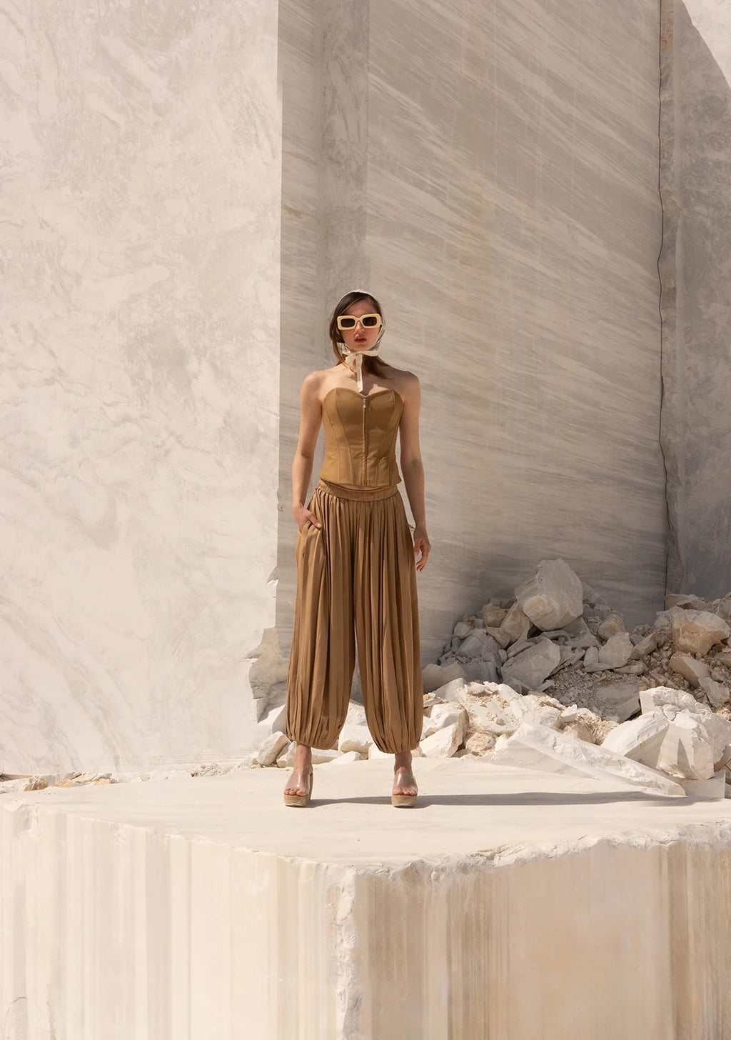 Tiny Önü Fermuarlı Sırtı Ayarlanabilir Balenli Korse