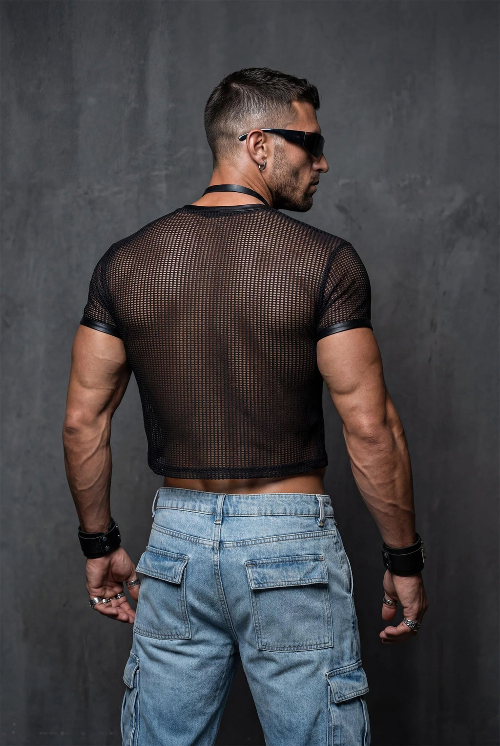 Piel Suni Deri Detaylı Transparan File Erkek Crop Top