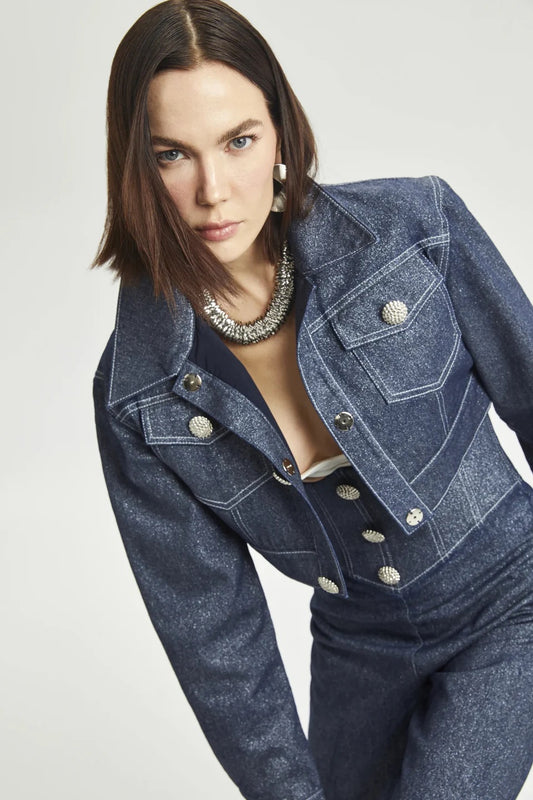 Haleia Kontrast Dikişli Cepli Kısa Denim Ceket