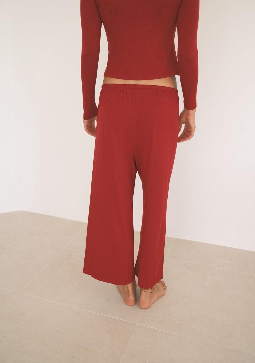 Tiny Bordo Lastik Belli Dökümlü Pantolon - Görsel 5