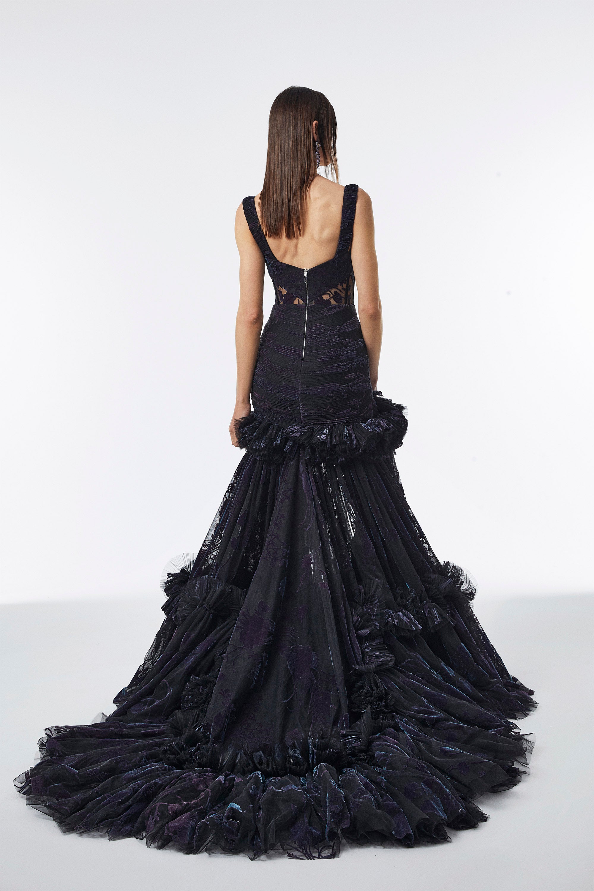 Haleia Transparan Detaylı Askılı Kadife Görünümlü Elbise