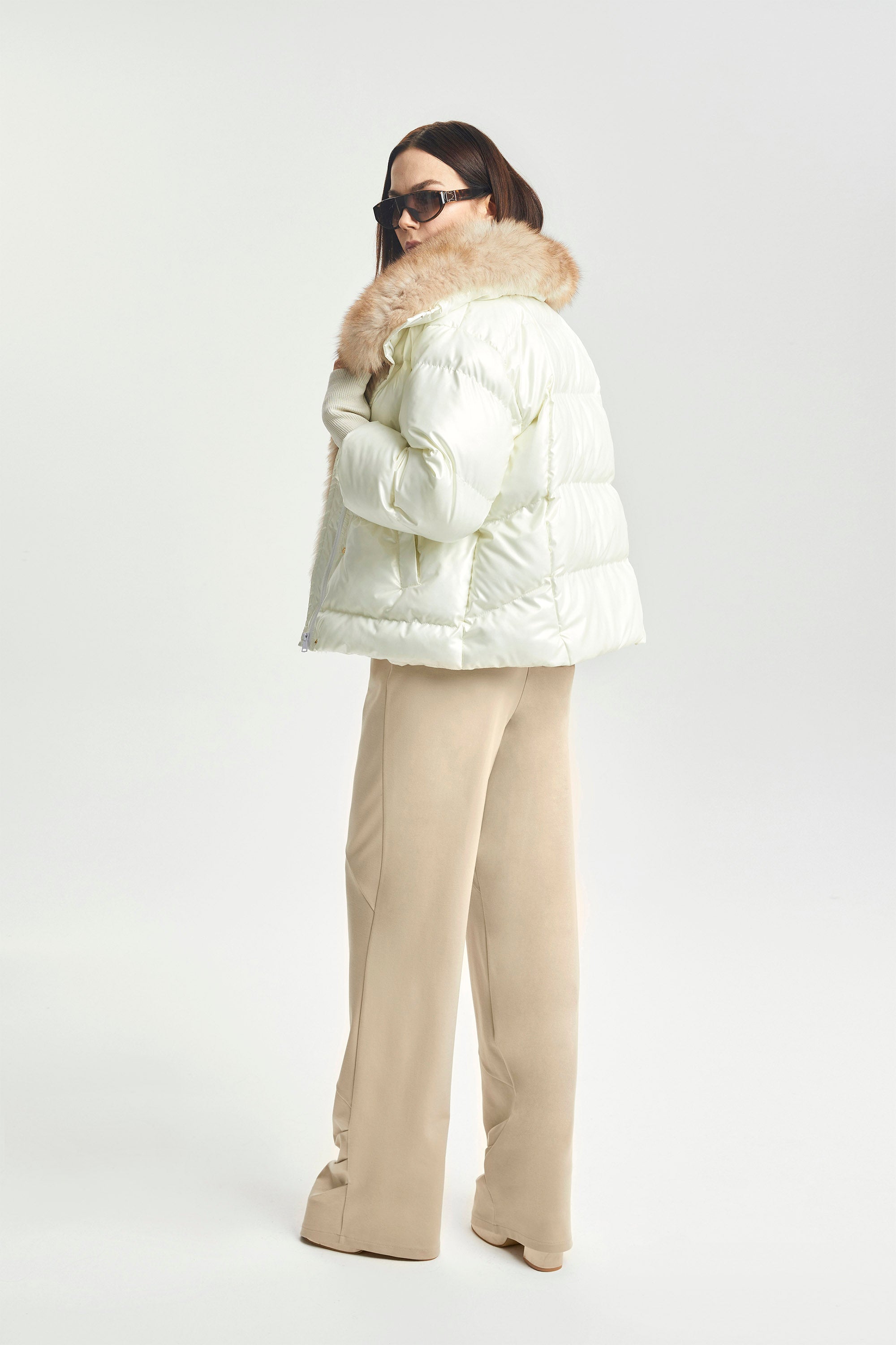 Haleia Suni Kürk Yakalı Ekru Puffer Ceket