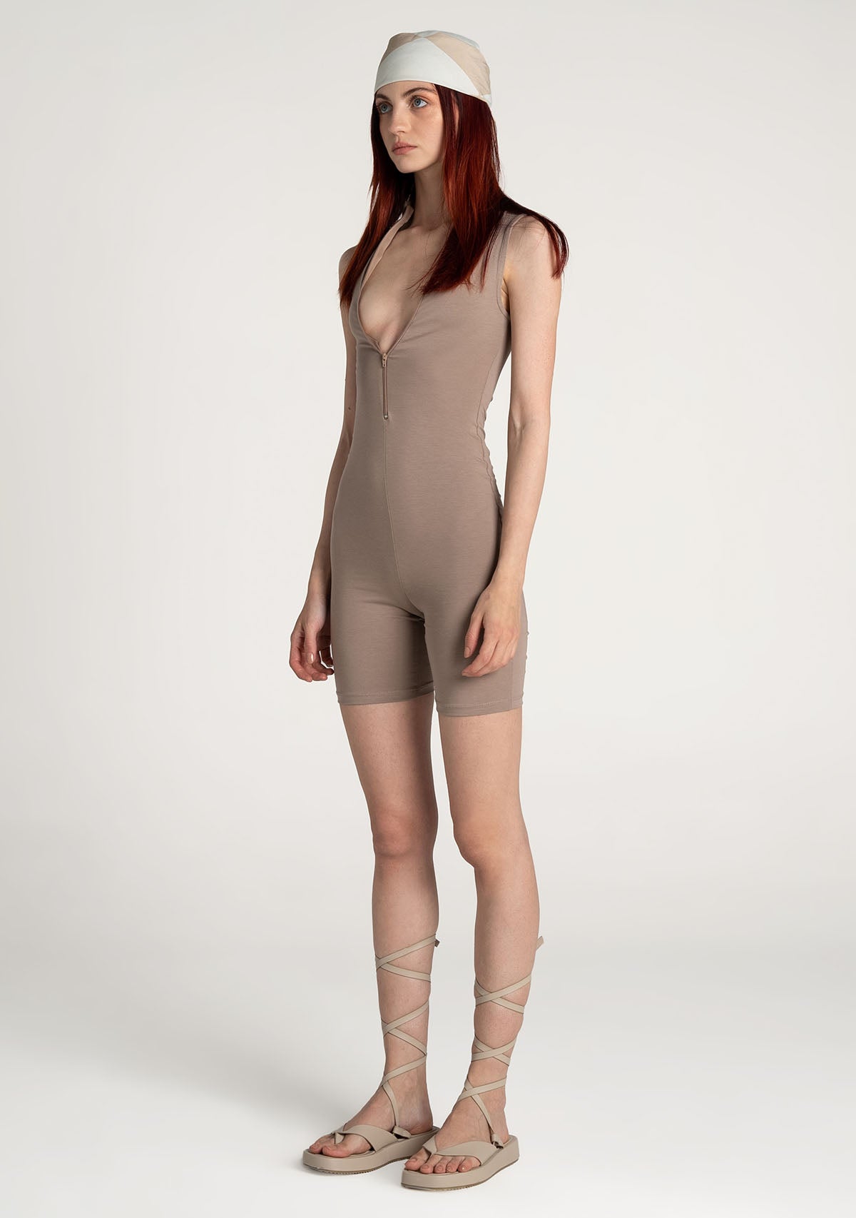 Tiny Açık Kahverengi Önden Fermuarlı Şort Bodysuit görünüm 3