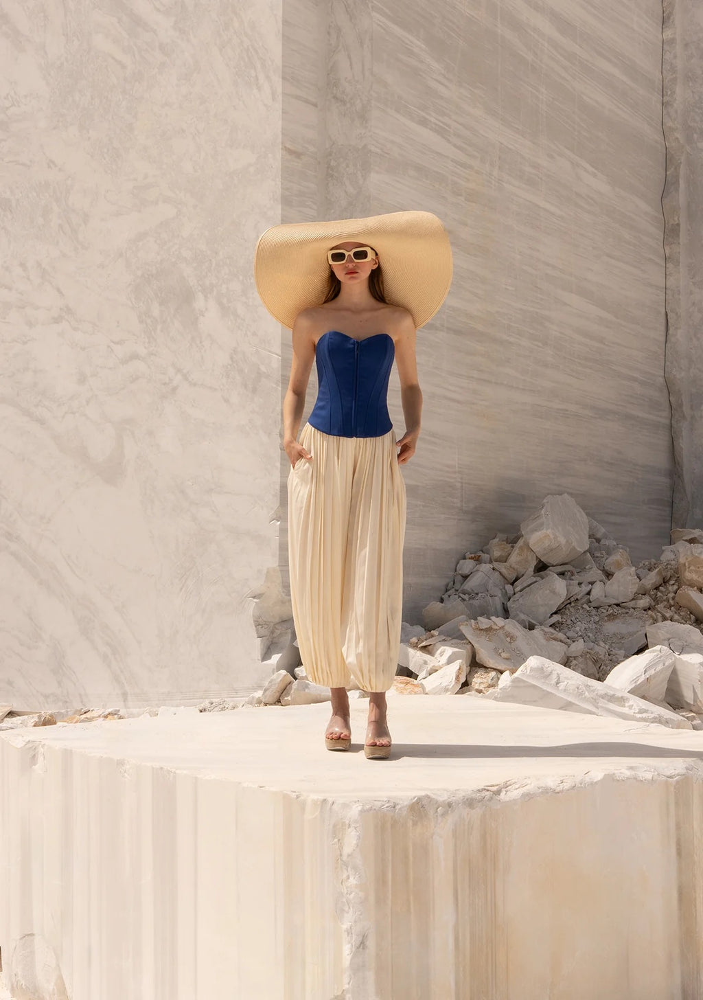 Tiny Önü Fermuarlı Sırtı Ayarlanabilir Balenli Korse