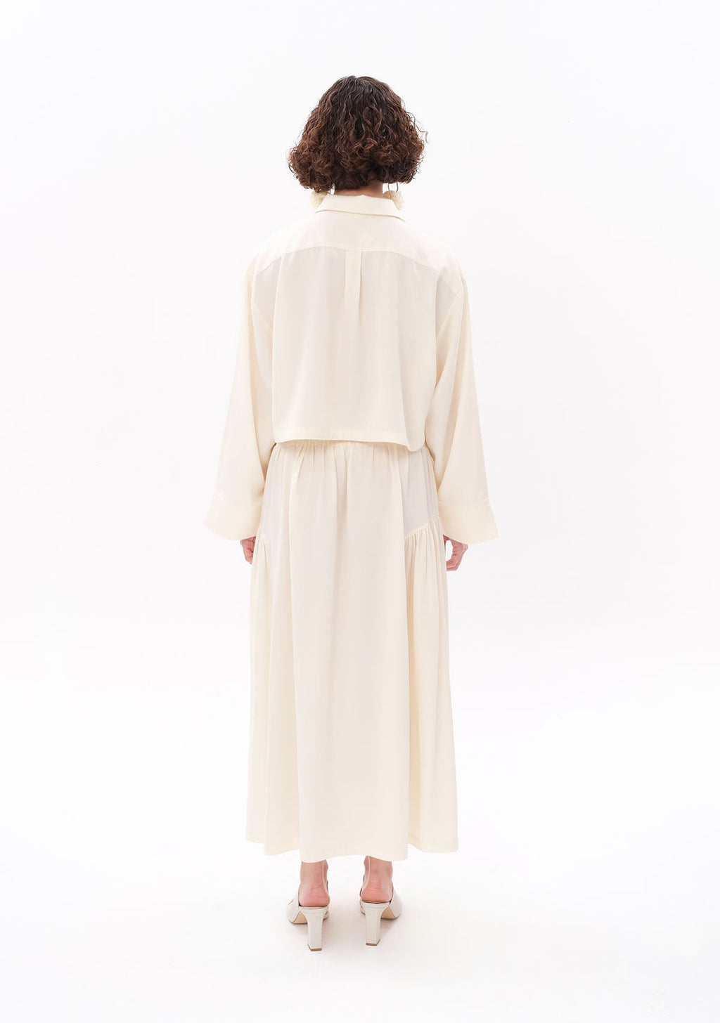 Tiny Beyaz Tencel™ Oversize Crop Gömlek görünüm 2