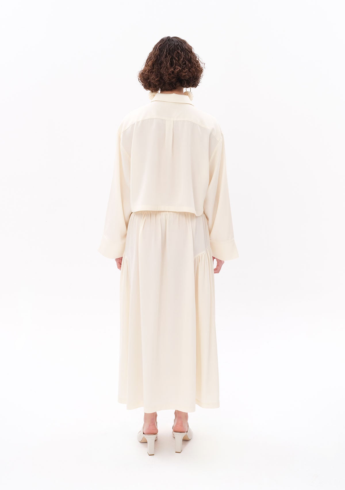 Tiny Beyaz Tencel™ Oversize Crop Gömlek görünüm 2
