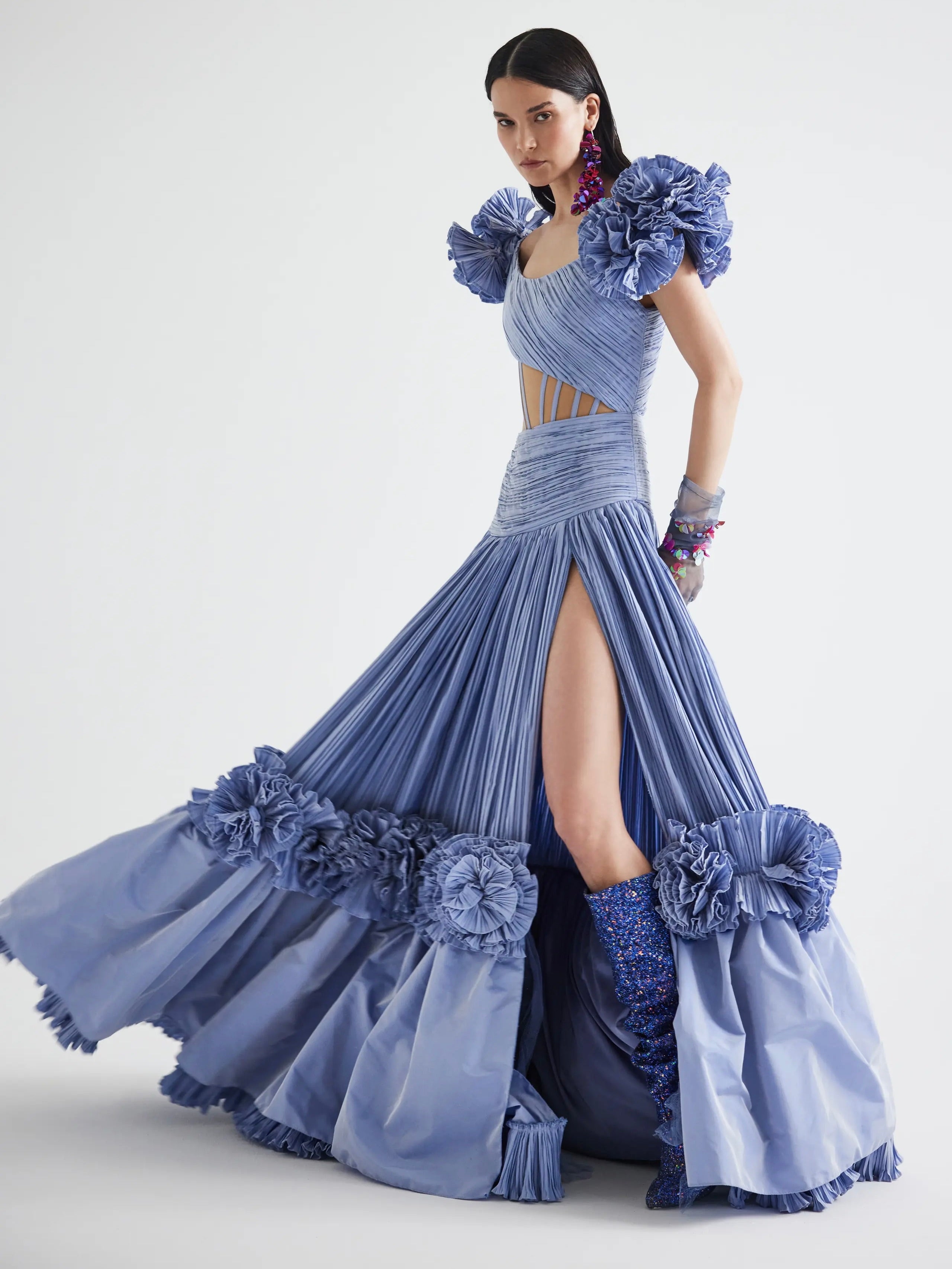 Haleia Drapeli ve Volan Detaylı Mavi Maxi Elbise