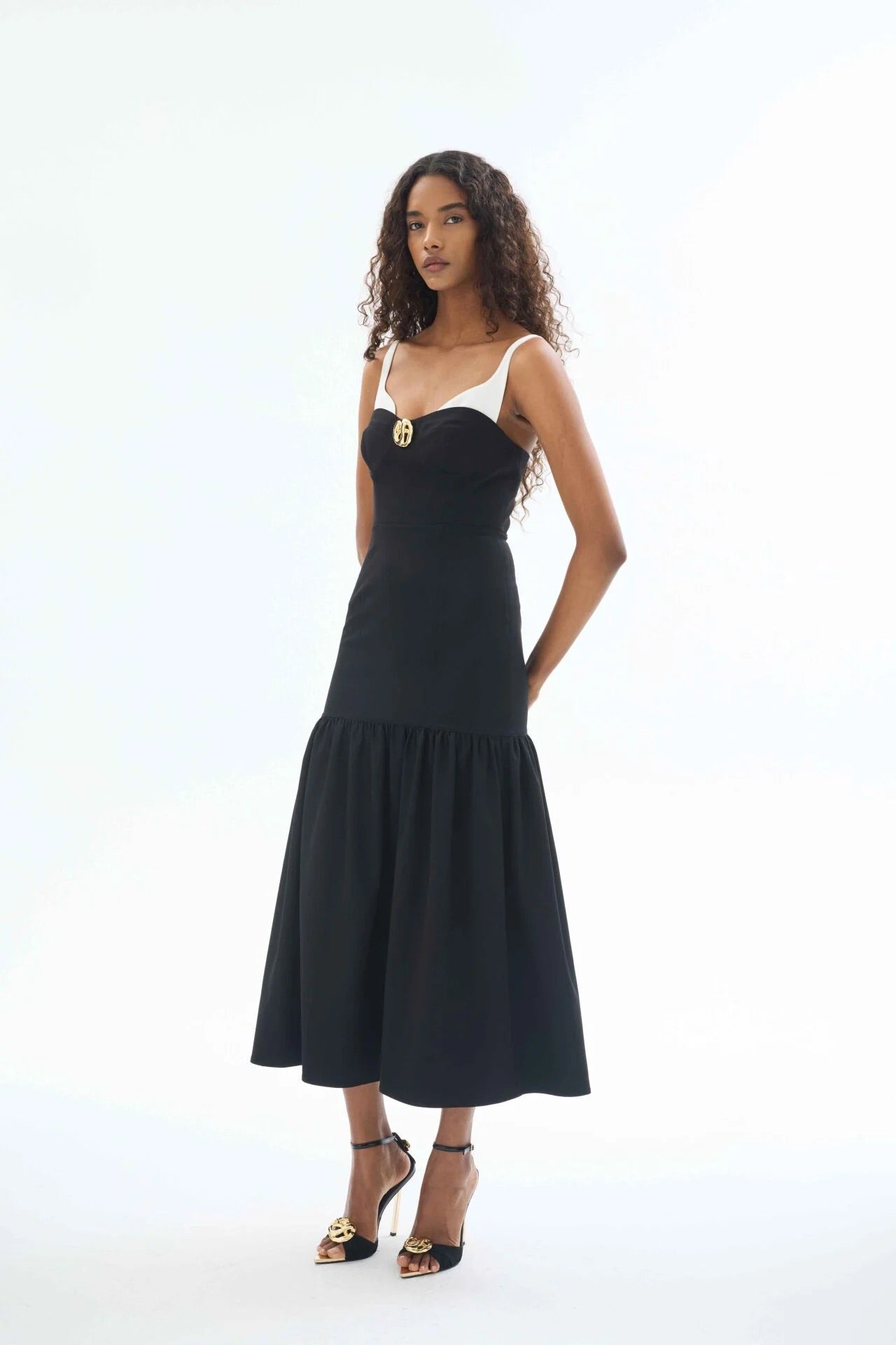 Gaia n Uranos Beyaz Askı Detaylı Elbise