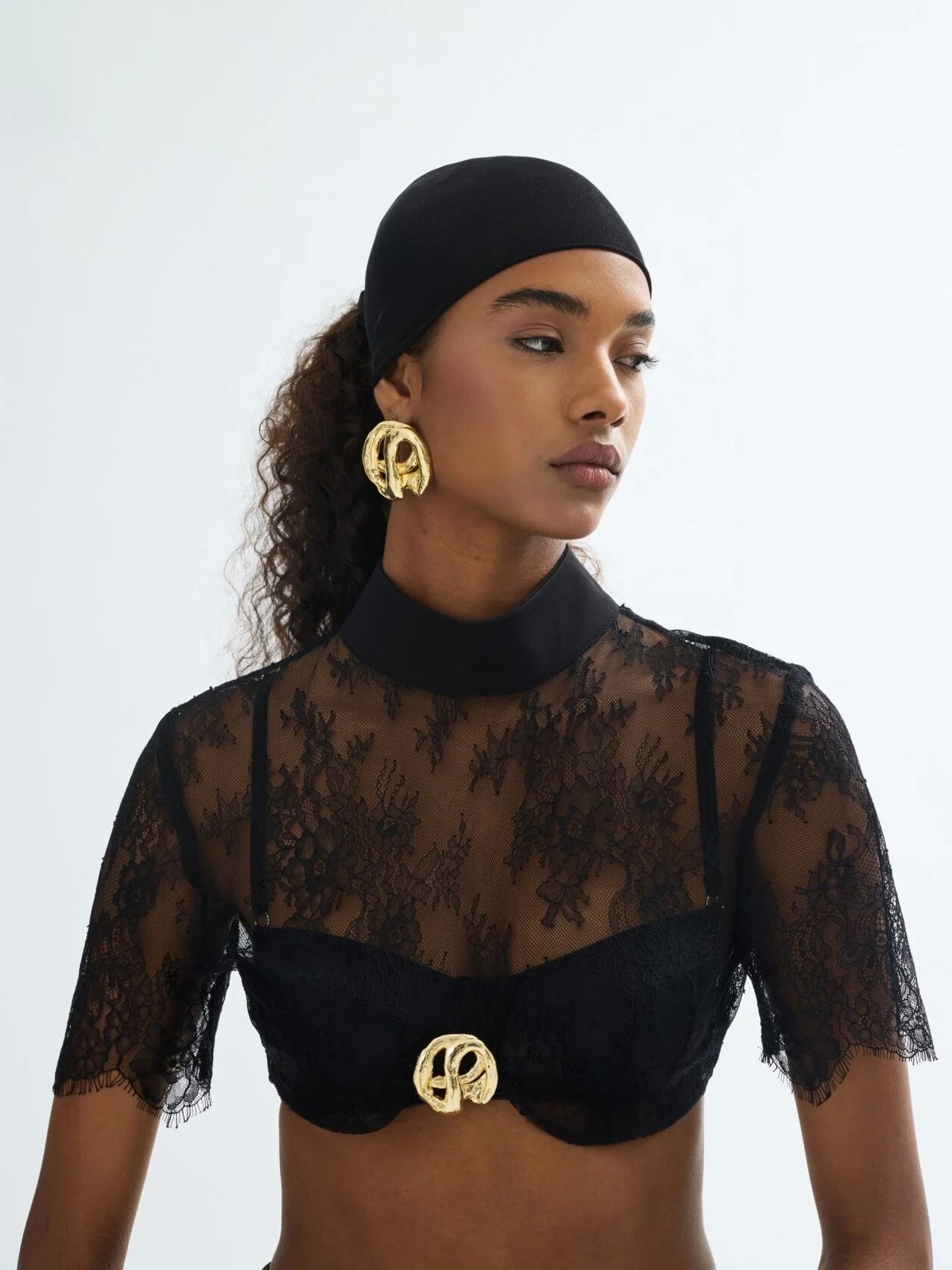 Gaia N Uranos Kısa Kollu Dantelli Crop